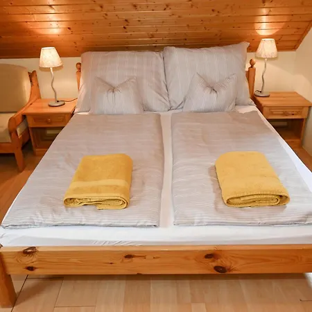 Encian Apartmanhaz Apartmán Tihany